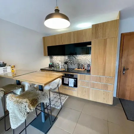 Apartment 2 *